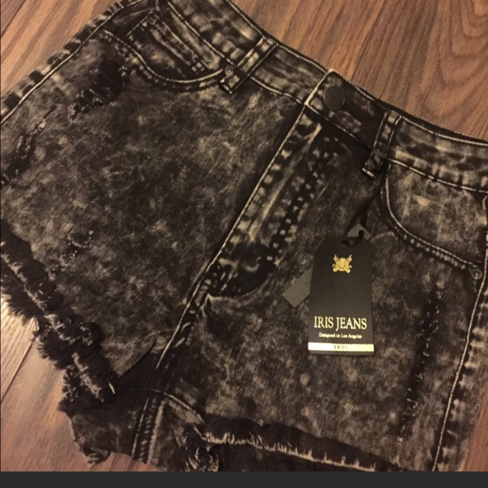 High waisted cheeky stretch jeans  shorts!